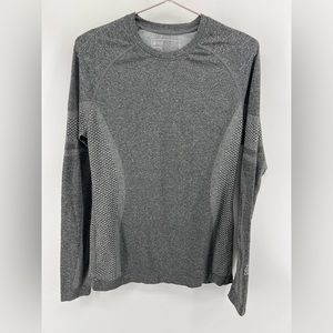 Figs Salta Seamless Longsleeve Underscrub Shirt Graphite Size M